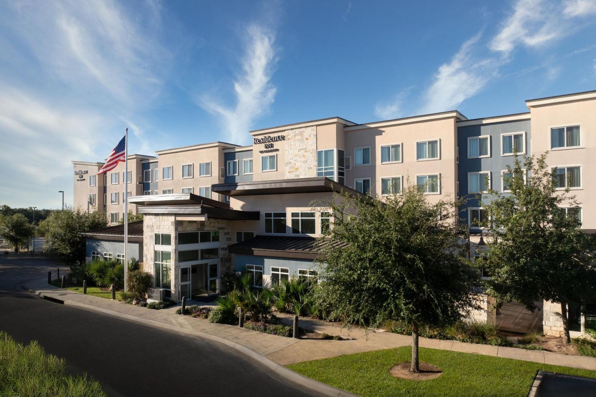 Residence Inn By Marriott Austin Lake Austin/River Place Four Points Экстерьер фото