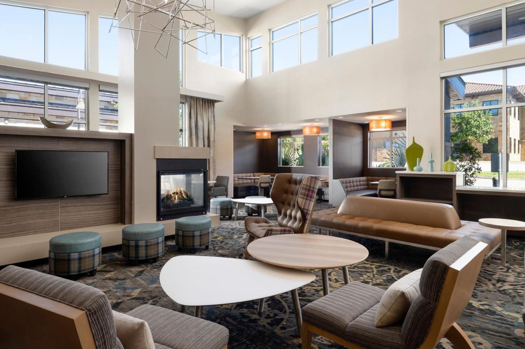 Residence Inn By Marriott Austin Lake Austin/River Place Four Points Экстерьер фото