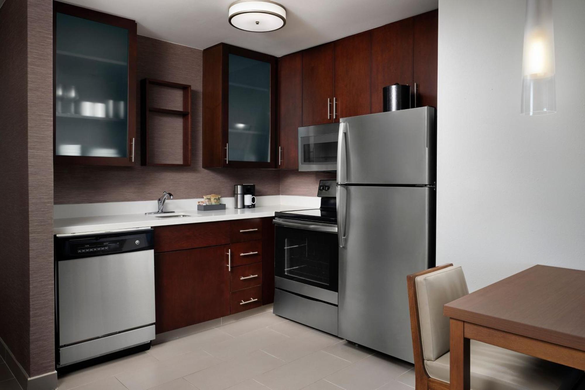 Residence Inn By Marriott Austin Lake Austin/River Place Four Points Экстерьер фото